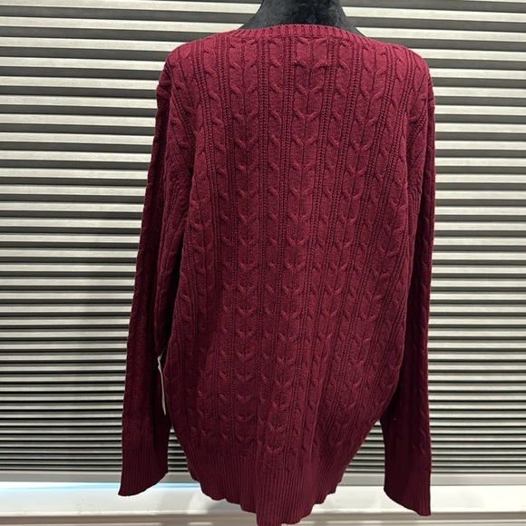 Pull over sweater - Picture 3 of 3